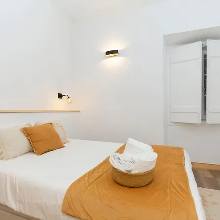 Private Terrace Alfama Lizbona